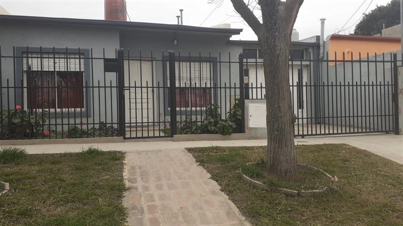 CASA EN BANDA NORTE