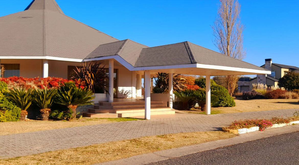 WhatsApp Image 2022-07-06 at 3.18.47 PM (1)