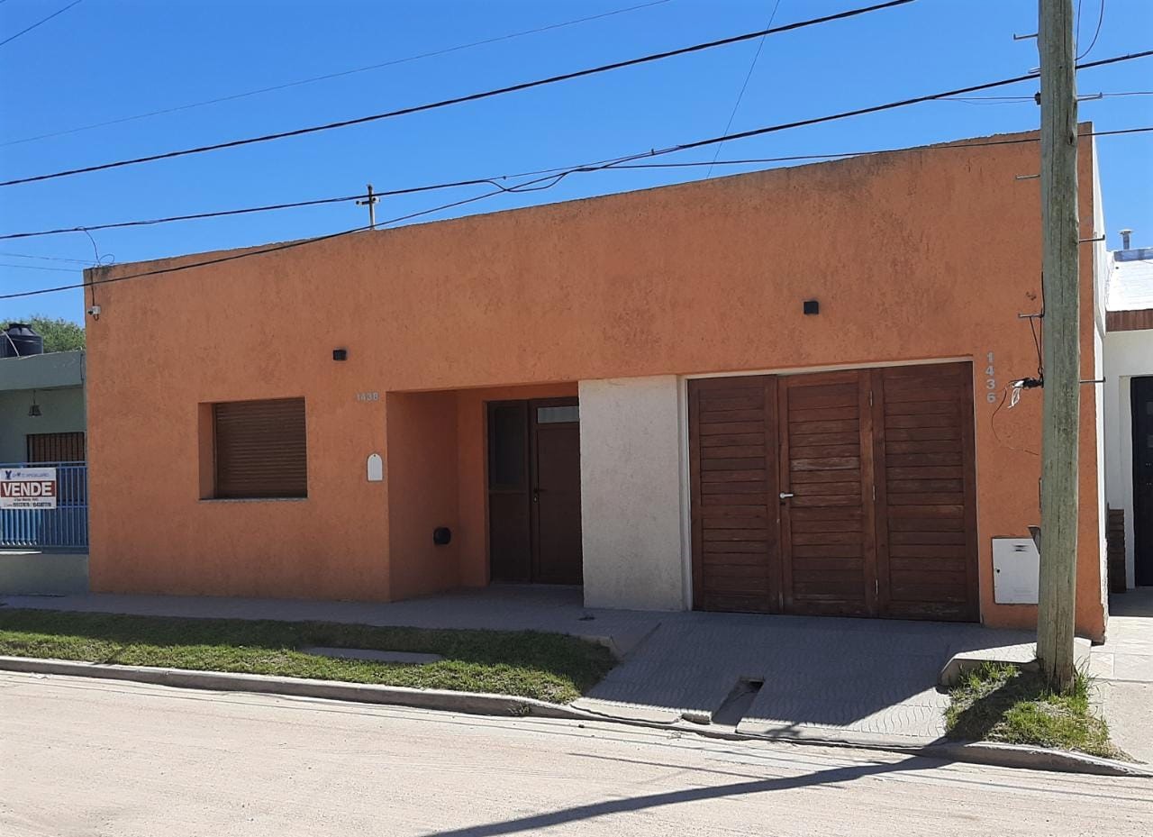 2 CASAS EN UN SOLO TERRENO – San Juan 1400